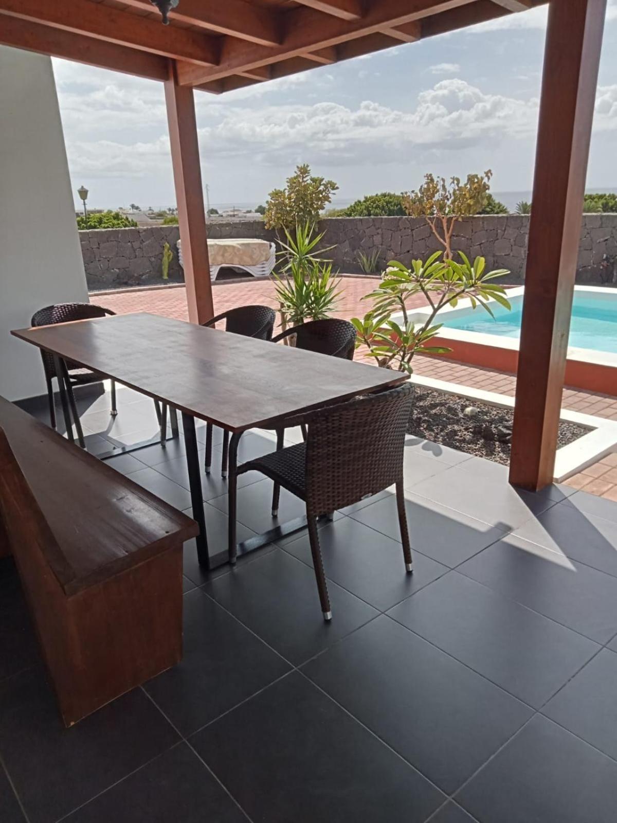 Villa Pol Lanzarote Puerto Calero Exterior photo